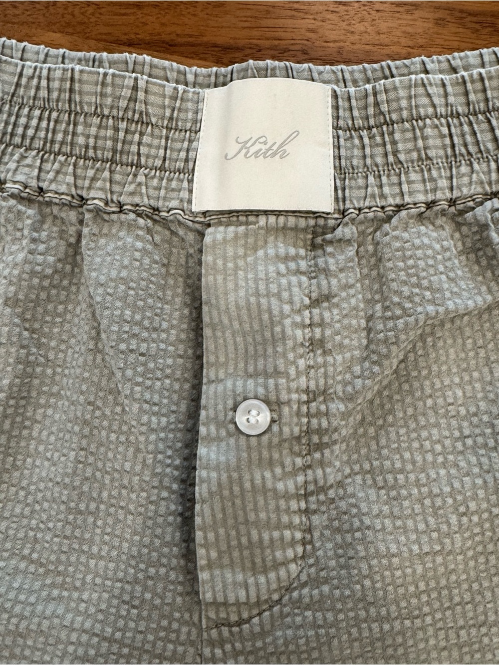 Kith Shorts | Kith Ida Seersucker Boxer Shorts Sage Stripe- Size Small - Picture 3 of 5